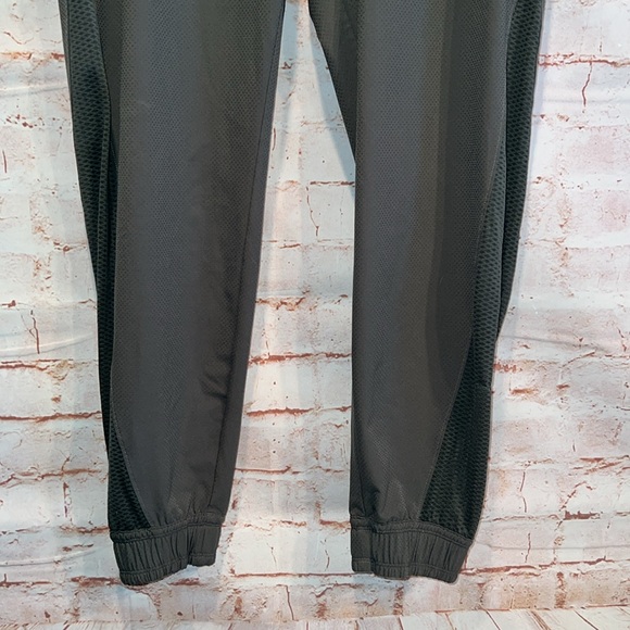 Athleta Pants Womens 12 Gray Quest Jogger Belted Activewear Athletic pull on - Picture 3 of 15